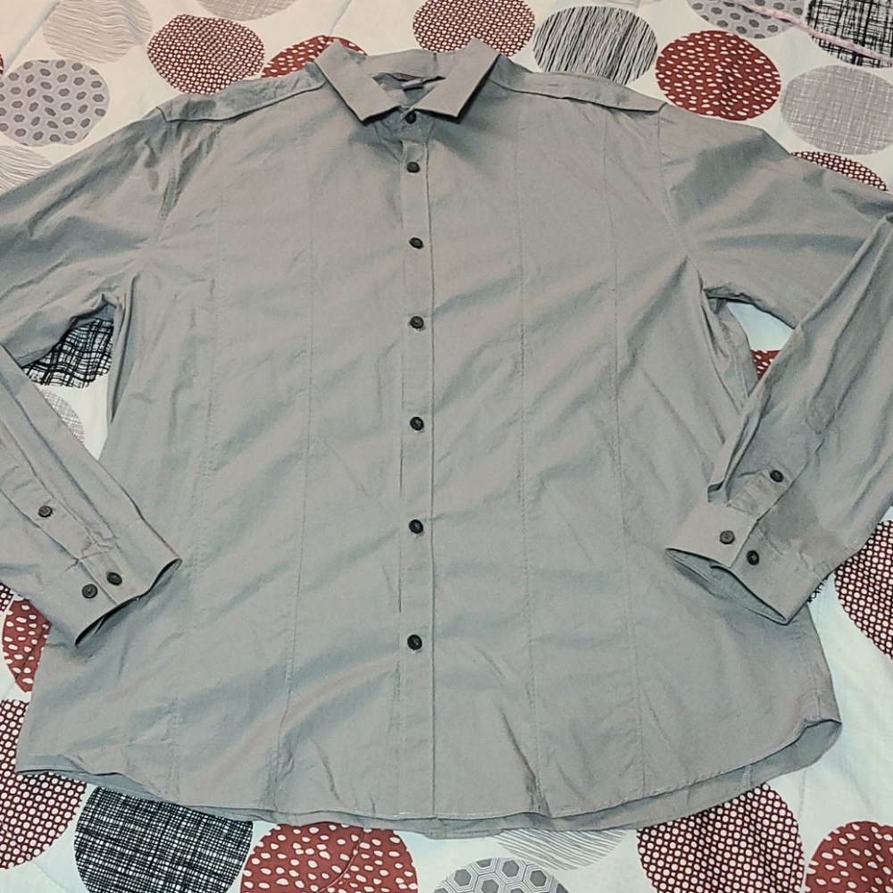 H&M Gray Button Down Shirt